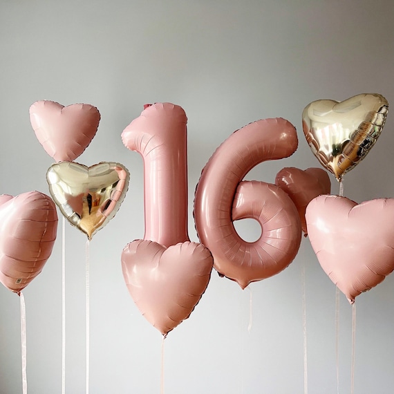 Sweet 16 celebration balloons