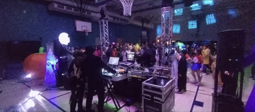School dance event with DJ Aiden Jules performing